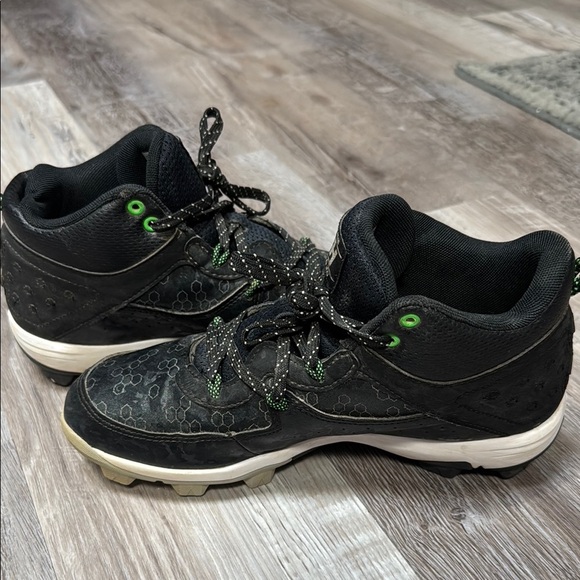 Under Armour Boys Harper Baseball Cleat Size 6 Youth - Picture 5 of 7